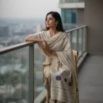 Anvika Loomed Handwork Stole