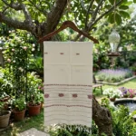 Dhara Buti Handloom Stole